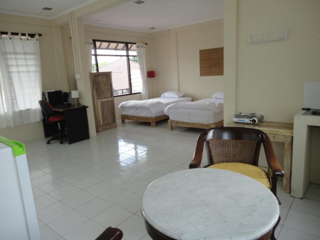 Urbanview Hotel Wayan Mansion Denpasar Camera foto